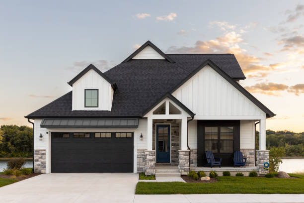 Best Tile Roofing Installation  in Steubenville, OH